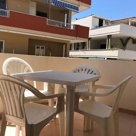 Residenza Iris Vista Mare Feriehus *